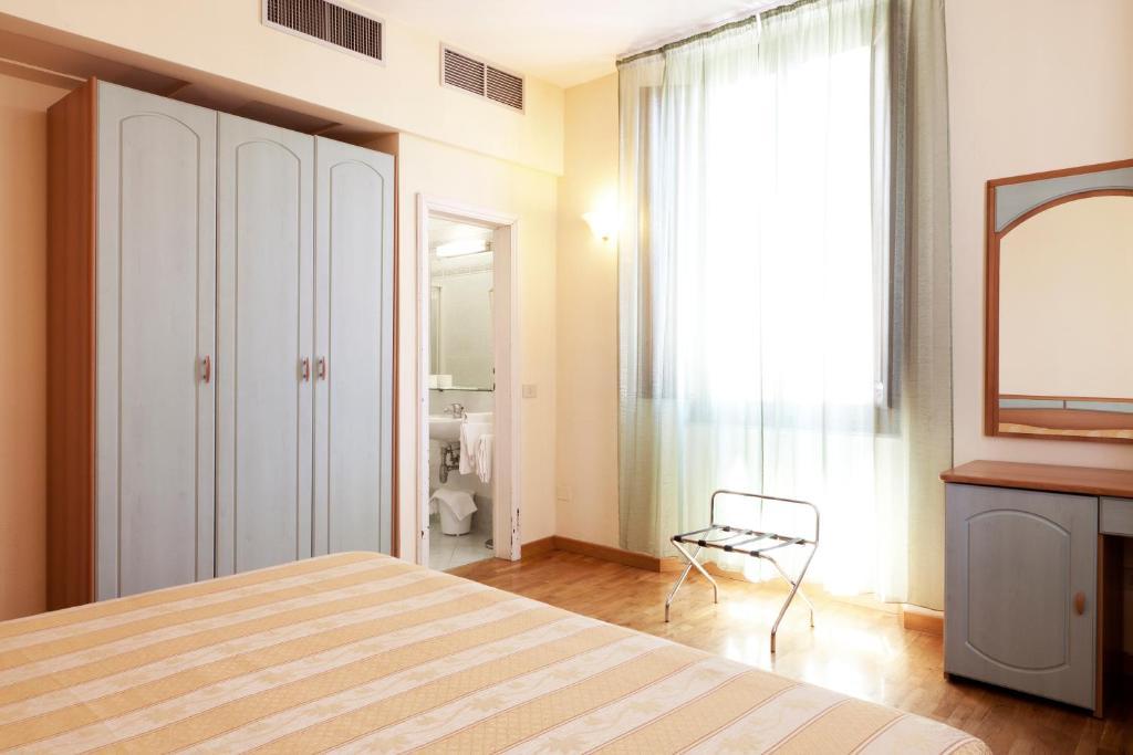 Hotel Savoia E Campana Montecatini Terme Rum bild