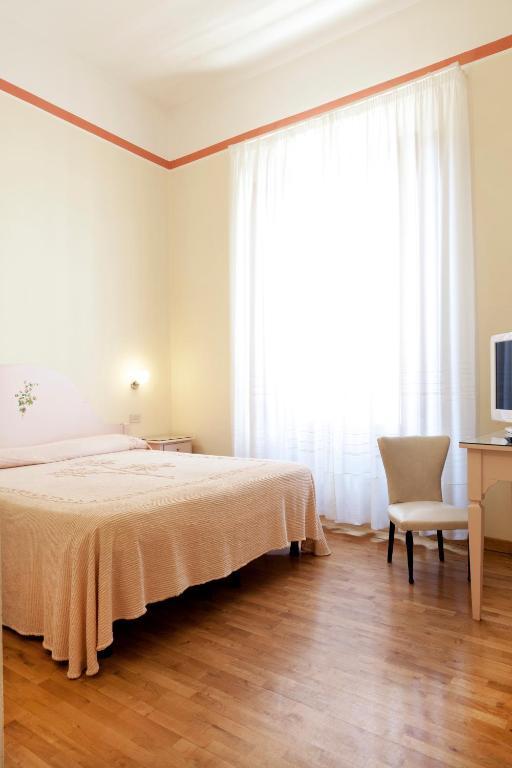 Hotel Savoia E Campana Montecatini Terme Rum bild