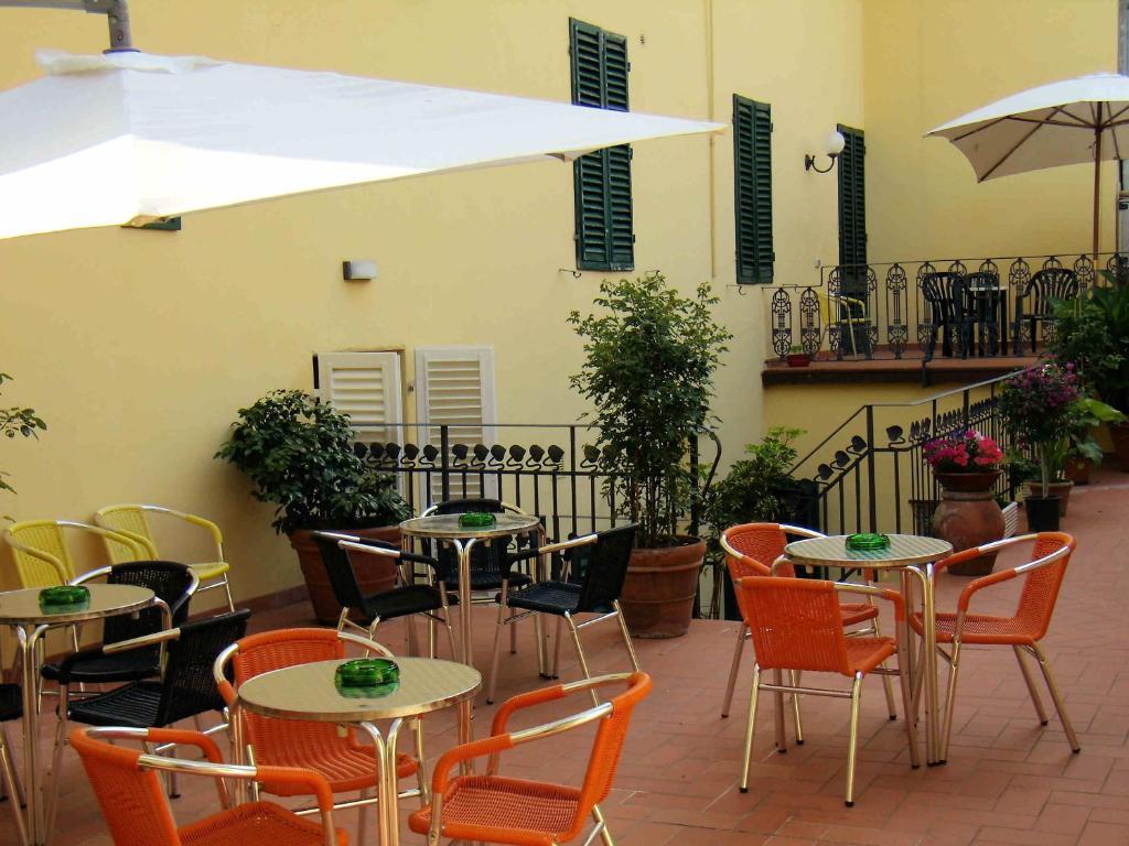 Hotel Savoia E Campana Montecatini Terme Exteriör bild