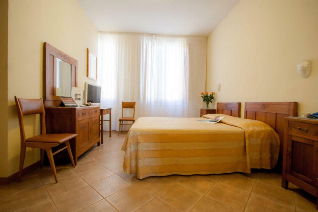 Hotel Savoia E Campana Montecatini Terme Exteriör bild